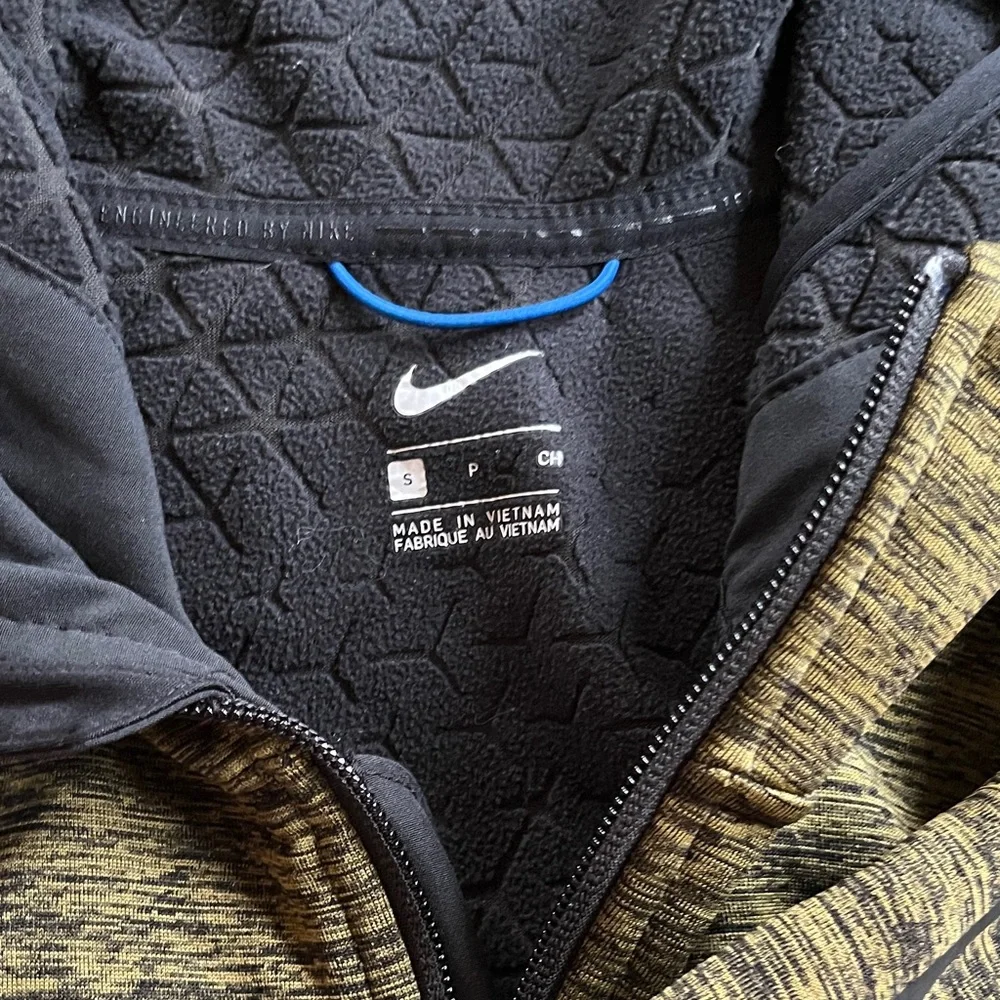 Nike Olive Green Hombre Cold Weather Lined Full-Zip Running Jacket - Picture 3 of 8